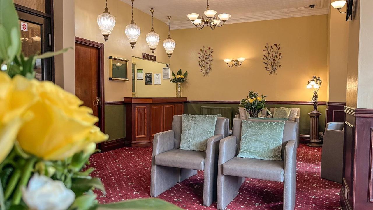 Sutcliffe Hotel — Photos 2